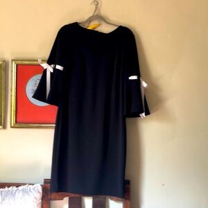 🖤✔️⚫️🐜🎬Calvin Klein